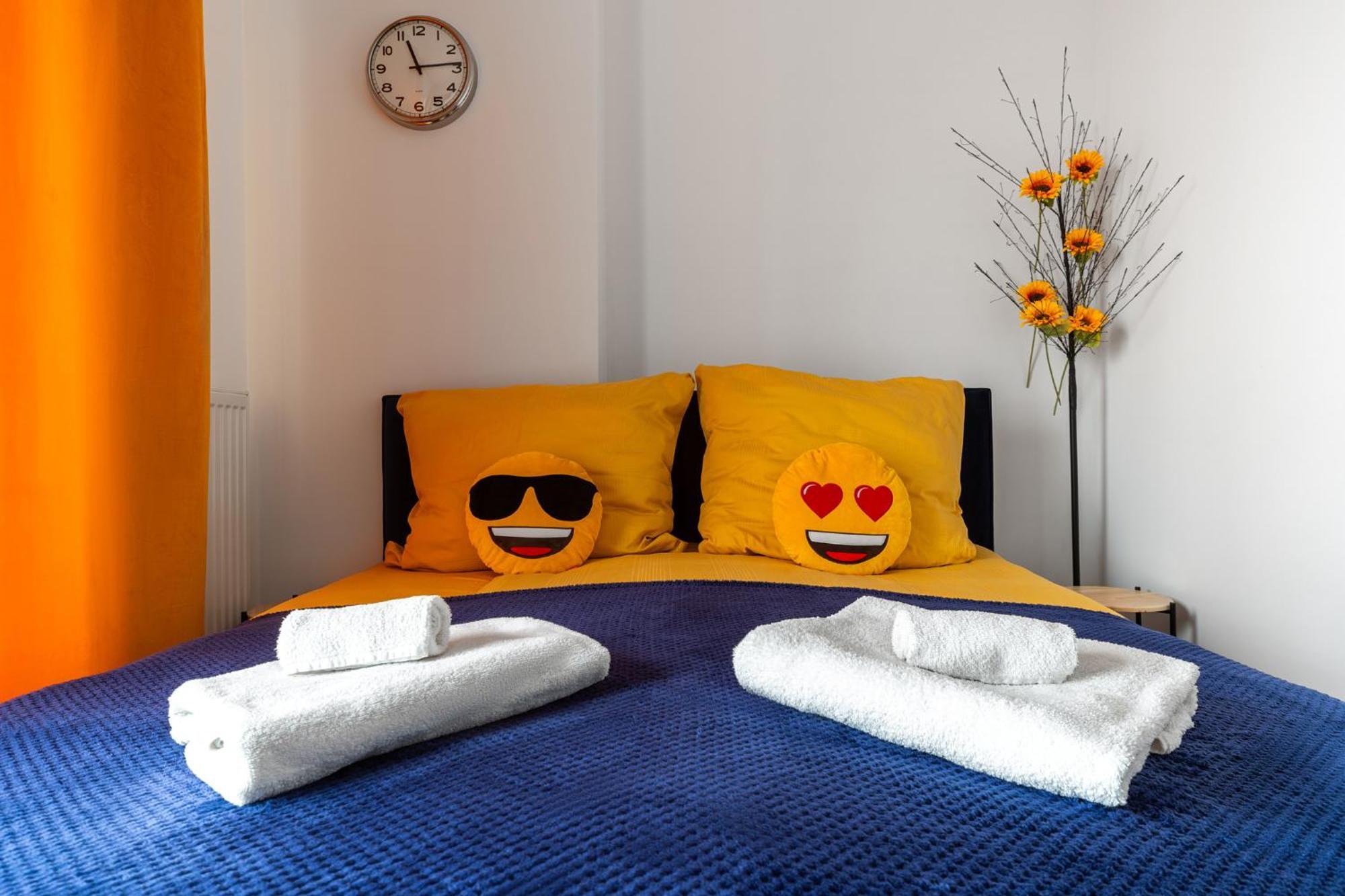 Apartamenty Wola Tower ワルシャワ エクステリア 写真