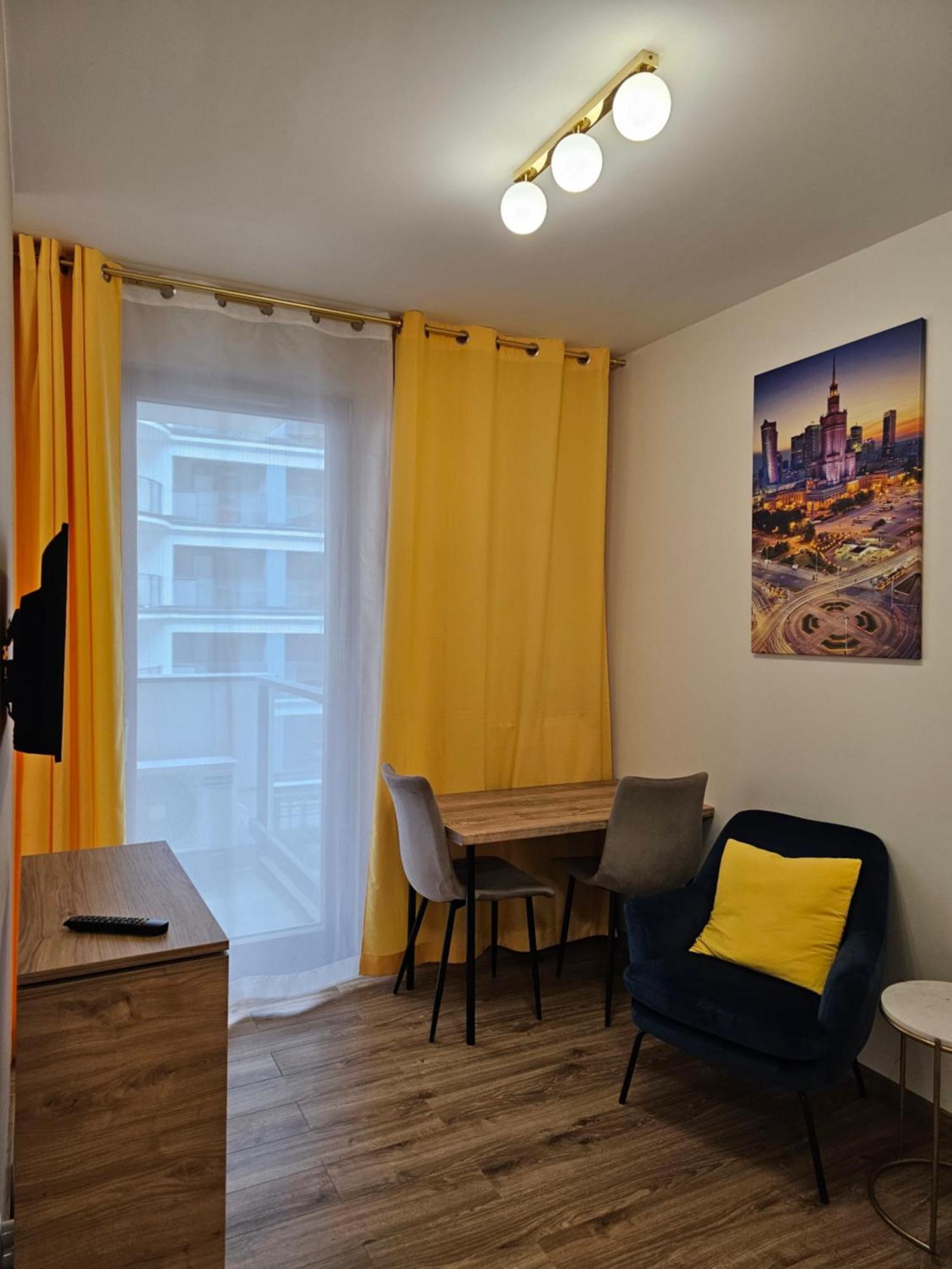Apartamenty Wola Tower ワルシャワ エクステリア 写真