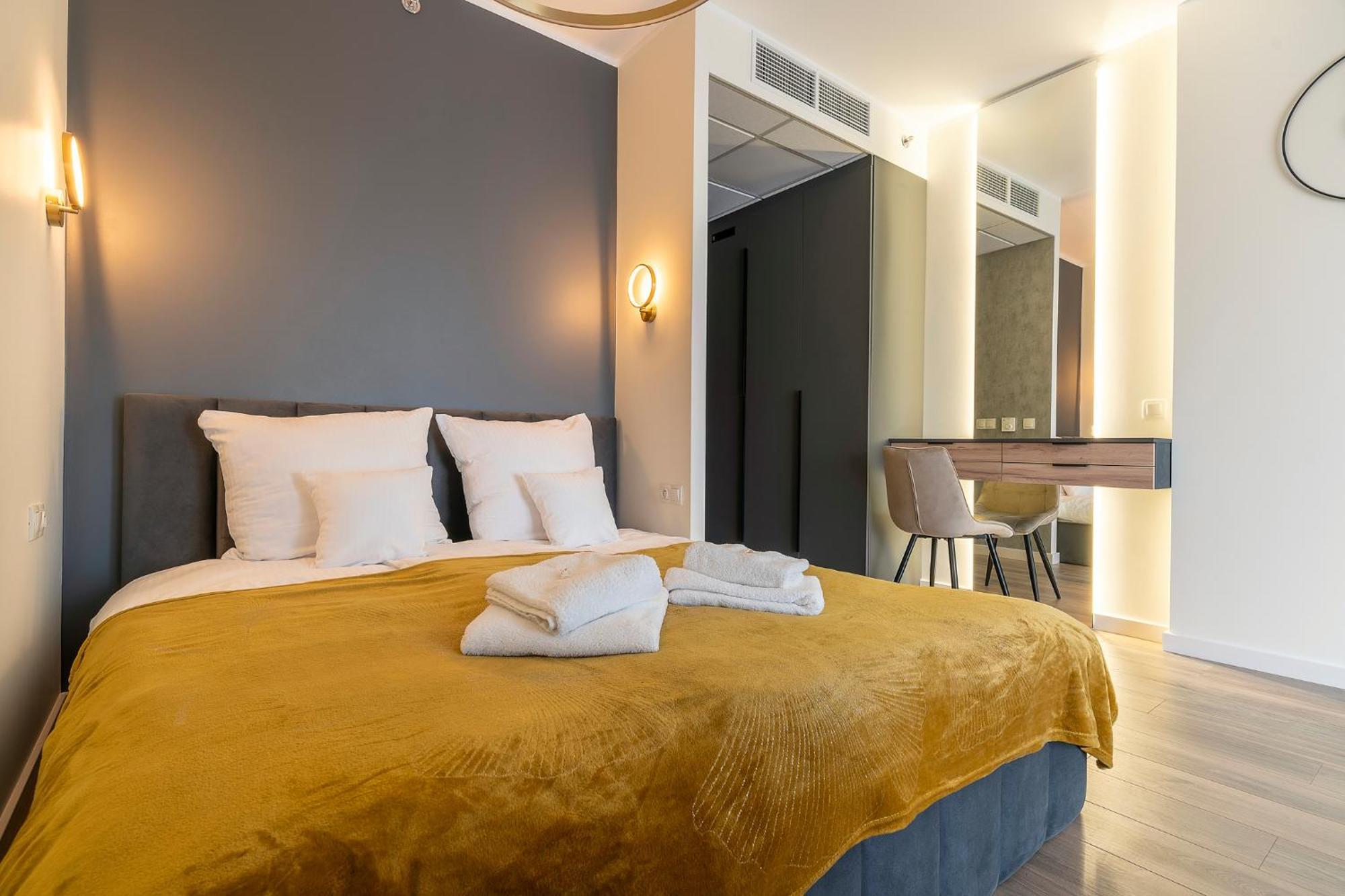Apartamenty Wola Tower ワルシャワ エクステリア 写真