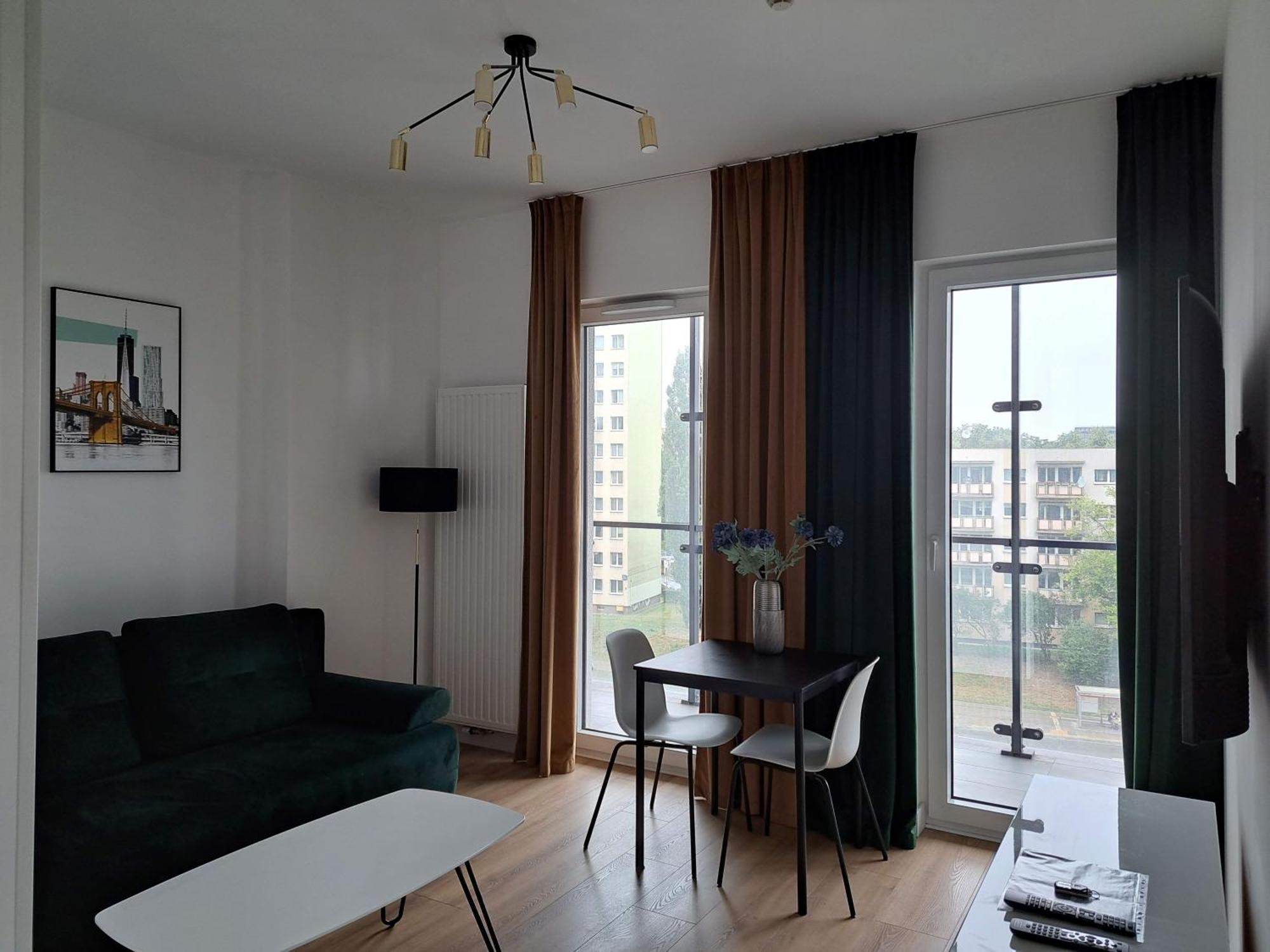 Apartamenty Wola Tower ワルシャワ エクステリア 写真